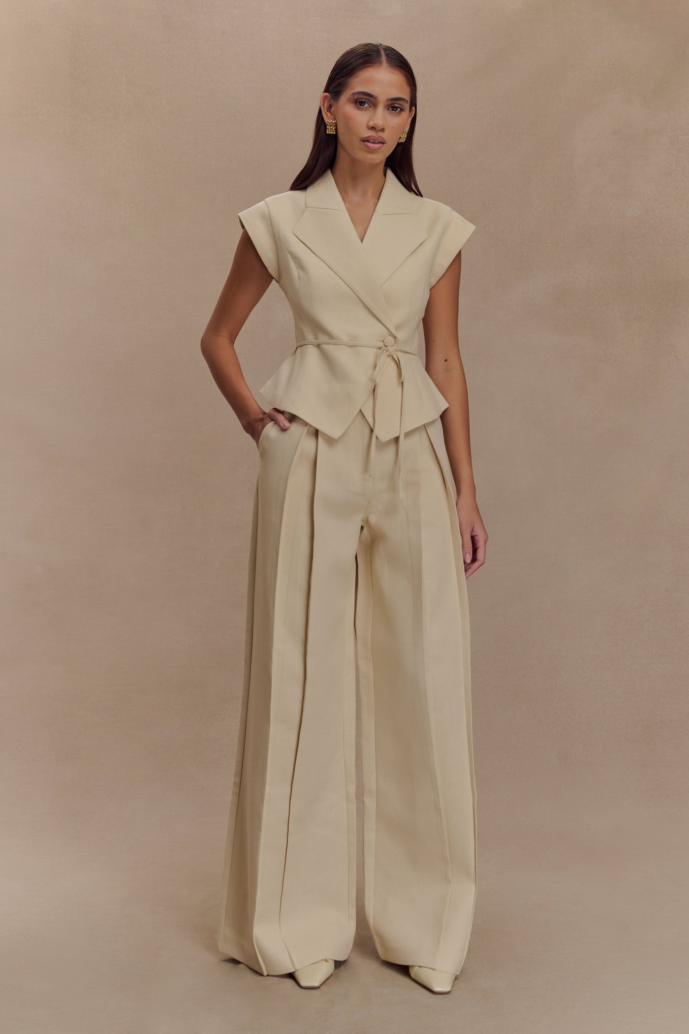 Raya Linen Sleeve Top